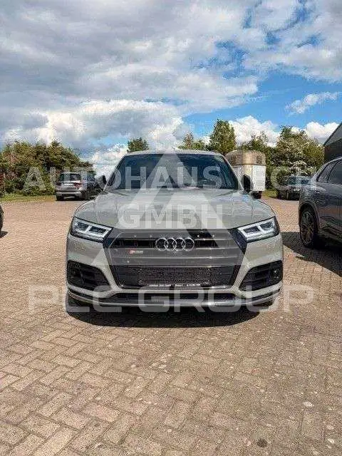 2020 Audi SQ5