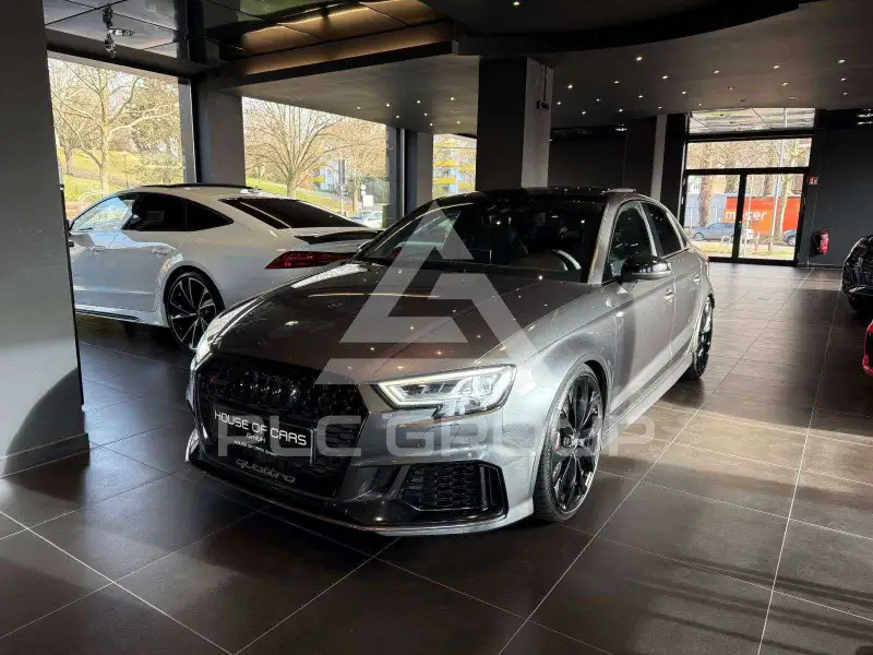 2020 Audi RS3