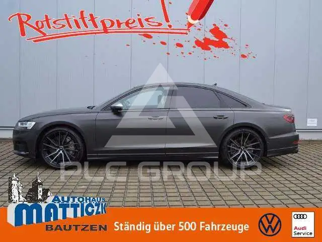 2020 Audi S8