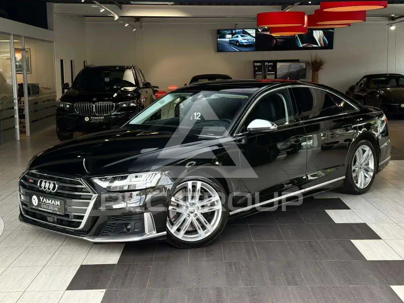 2020 Audi S8