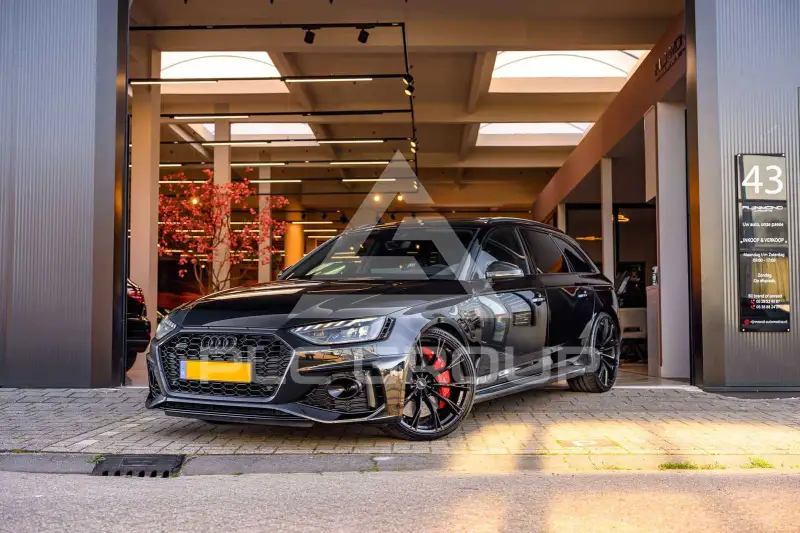2020 Audi RS4