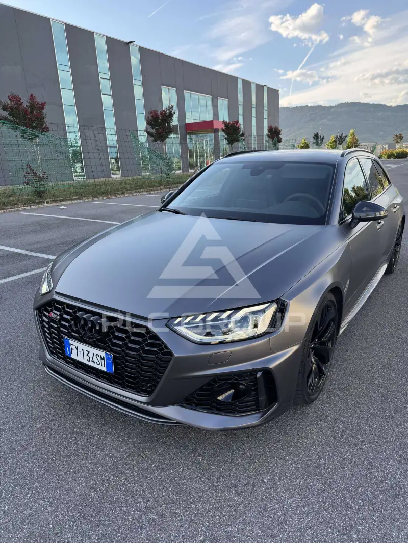 2020 Audi RS4
