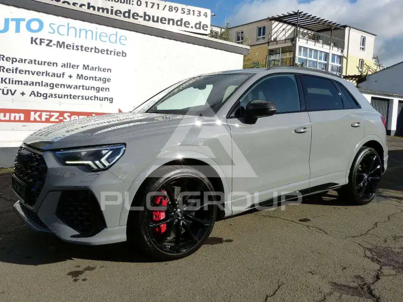 2020 Audi RSQ3