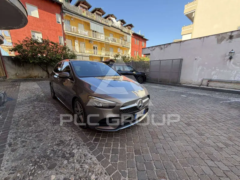 2020 Mercedes Benz B 200