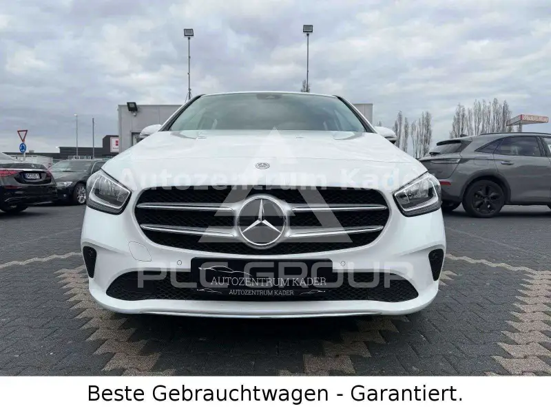 2020 Mercedes Benz B 200