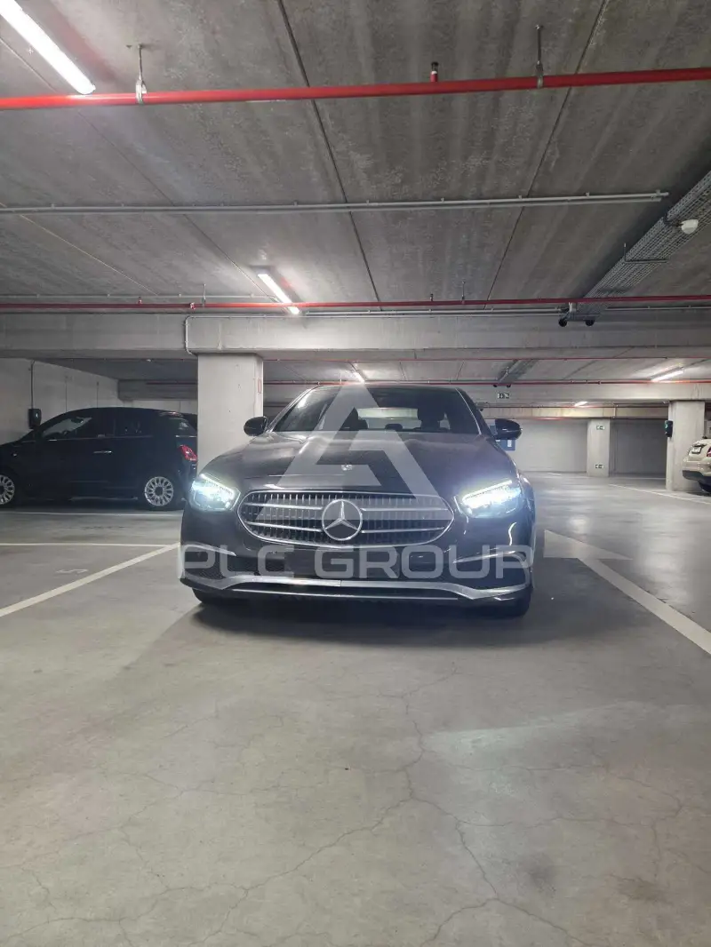 2020 Mercedes Benz E 300
