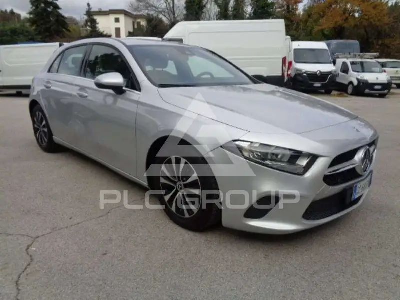 2020 Mercedes Benz A 180