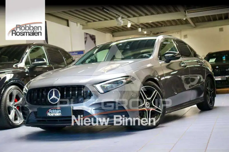 2020 Mercedes Benz A 180