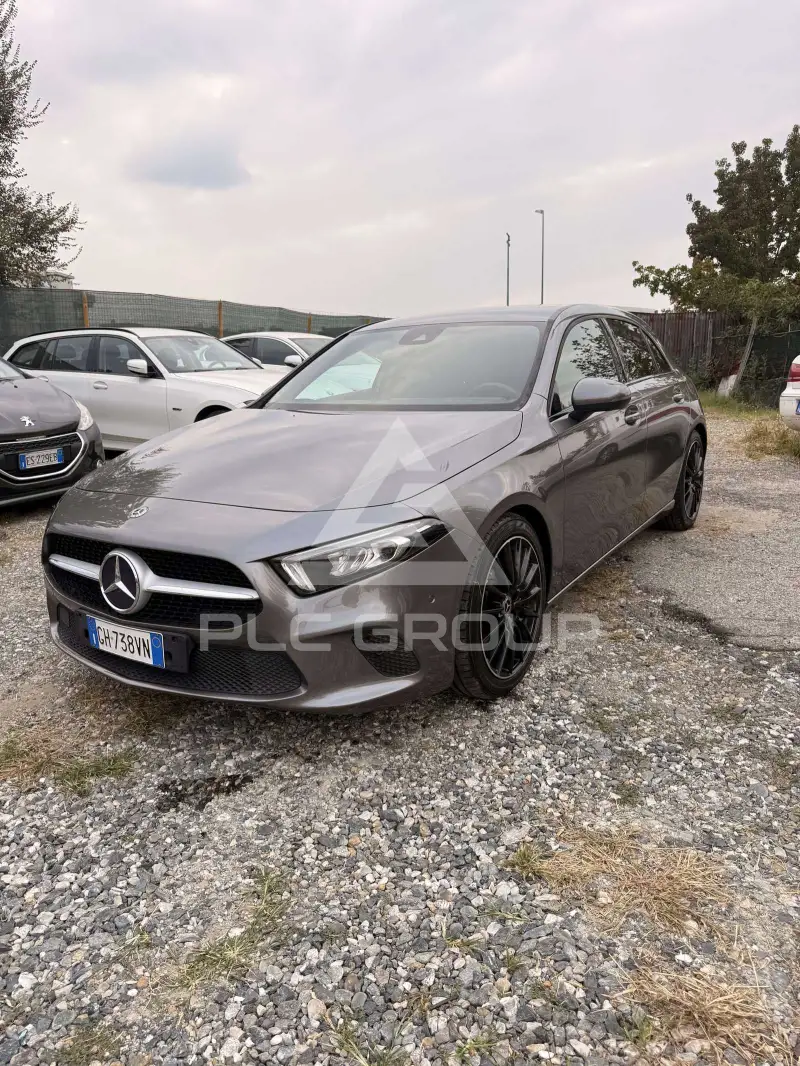 2020 Mercedes Benz A 180