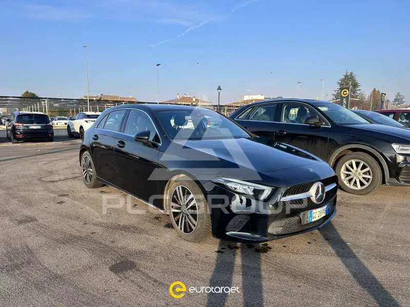 2020 Mercedes Benz A 180