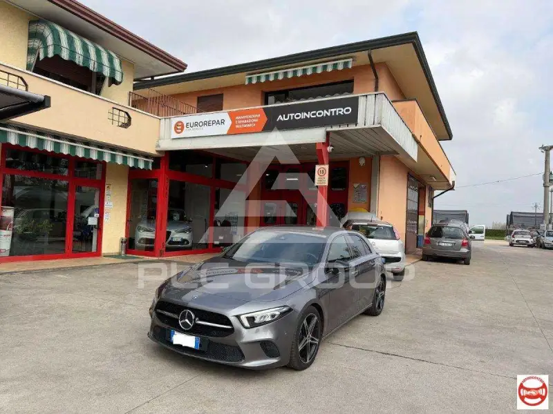 2020 Mercedes Benz A 180