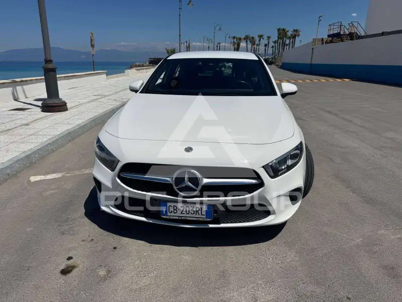 2020 Mercedes Benz A 200