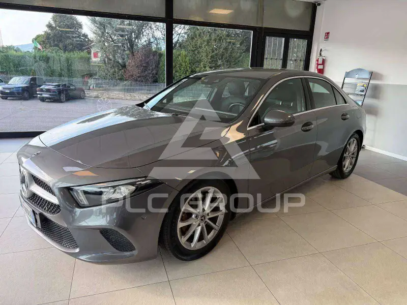 2020 Mercedes Benz A 200