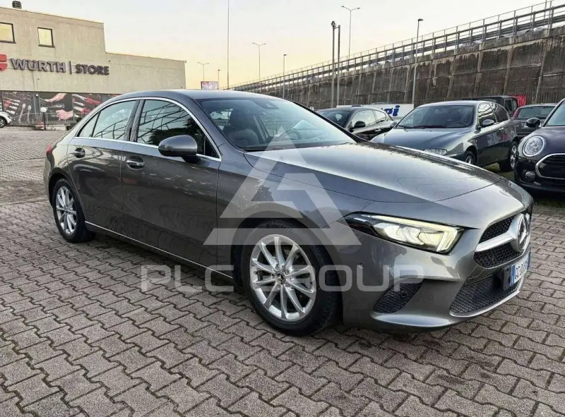 2020 Mercedes Benz A 200