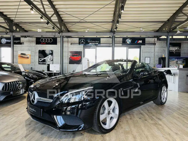 2020 Mercedes Benz SLC 200