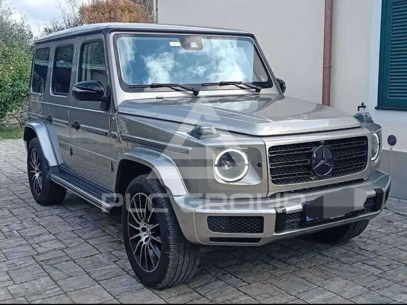 2020 Mercedes Benz G 400
