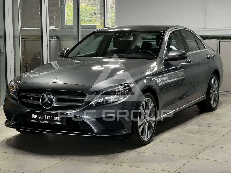 2020 Mercedes Benz C 300