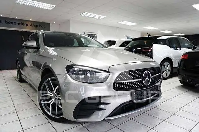 2020 Mercedes Benz E 400
