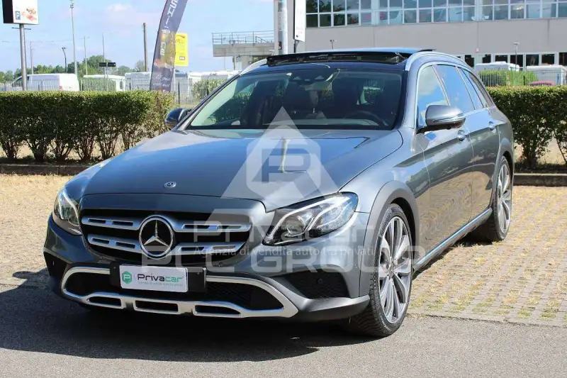 2020 Mercedes Benz E 400
