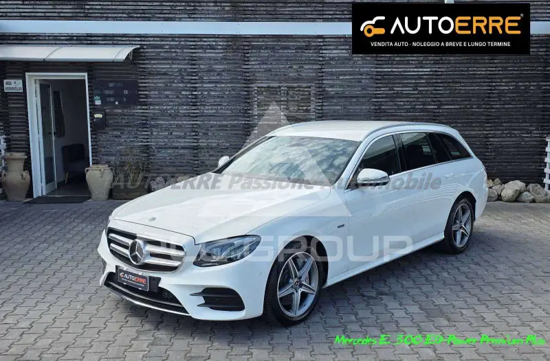 2020 Mercedes Benz E 300