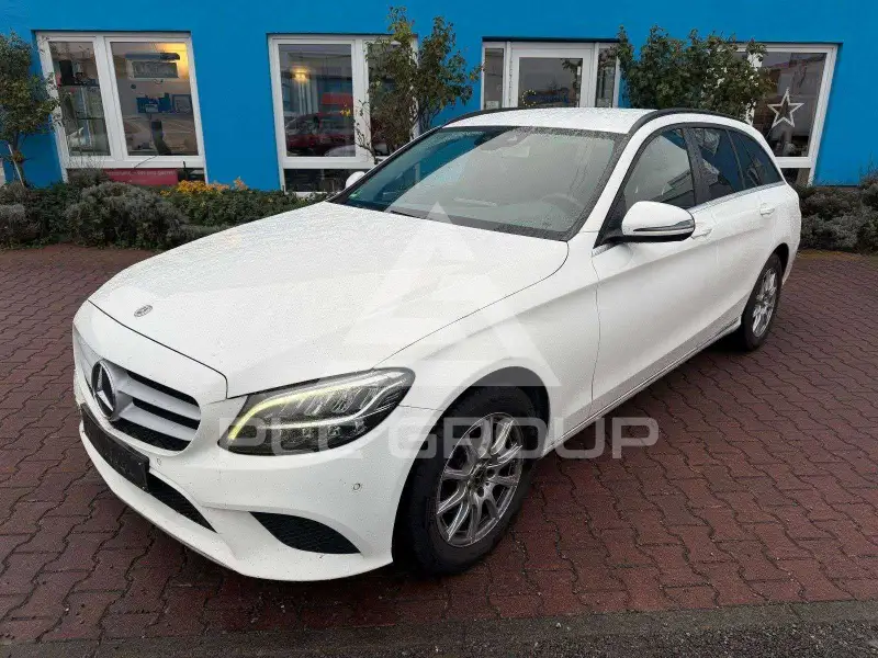 2020 Mercedes Benz C 220