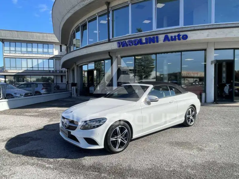 2020 Mercedes Benz C 220