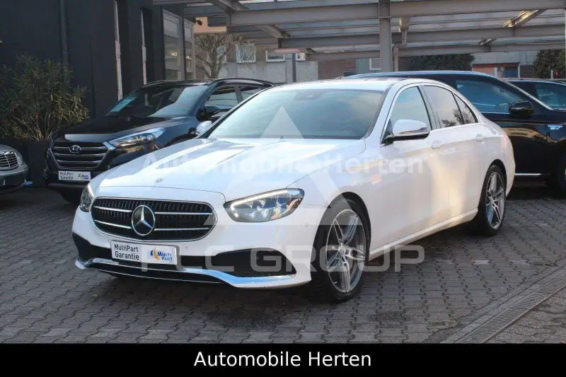 2020 Mercedes Benz E 200