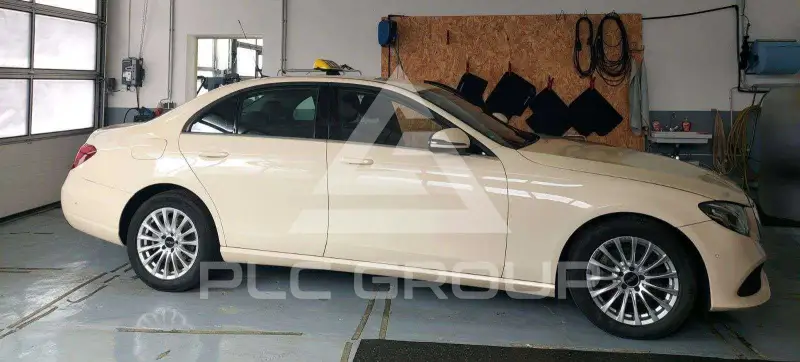 2020 Mercedes Benz E 200