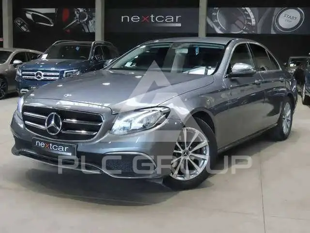2020 Mercedes Benz E 200