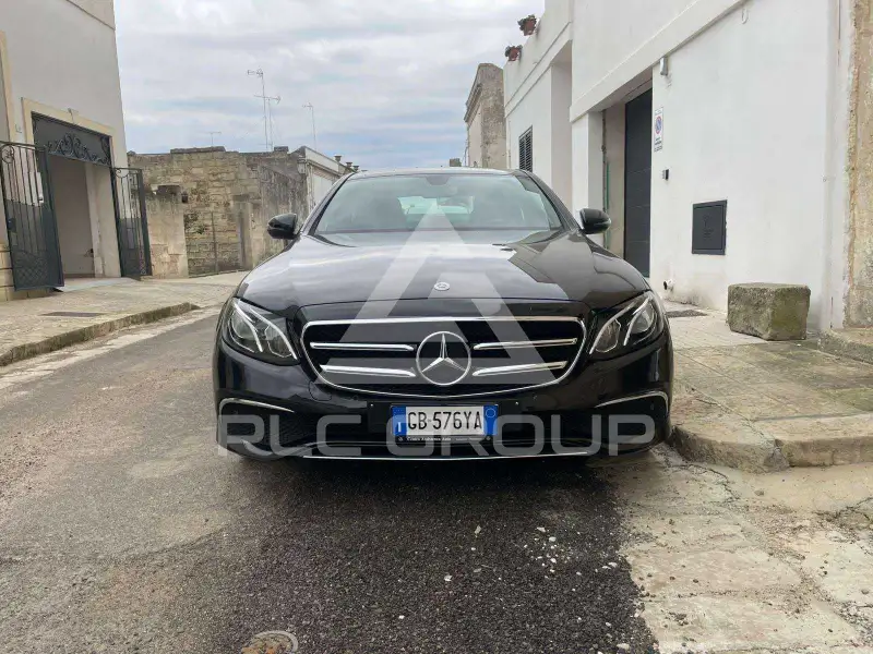 2020 Mercedes Benz E 200