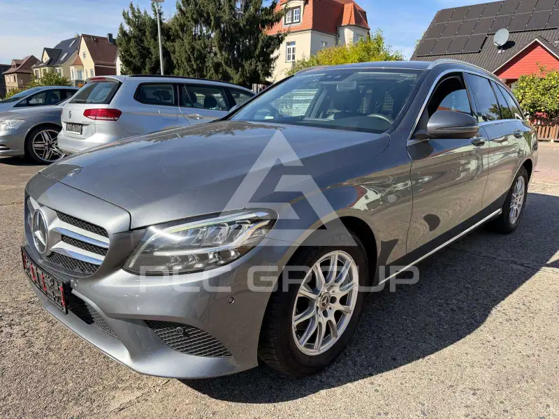 2020 Mercedes Benz C 200
