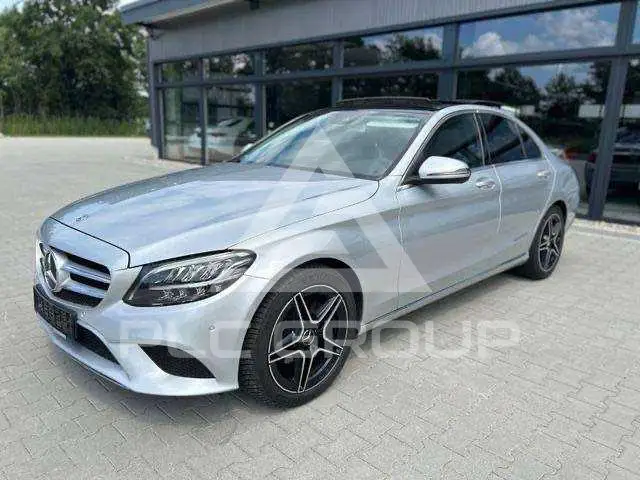 2020 Mercedes Benz C 200