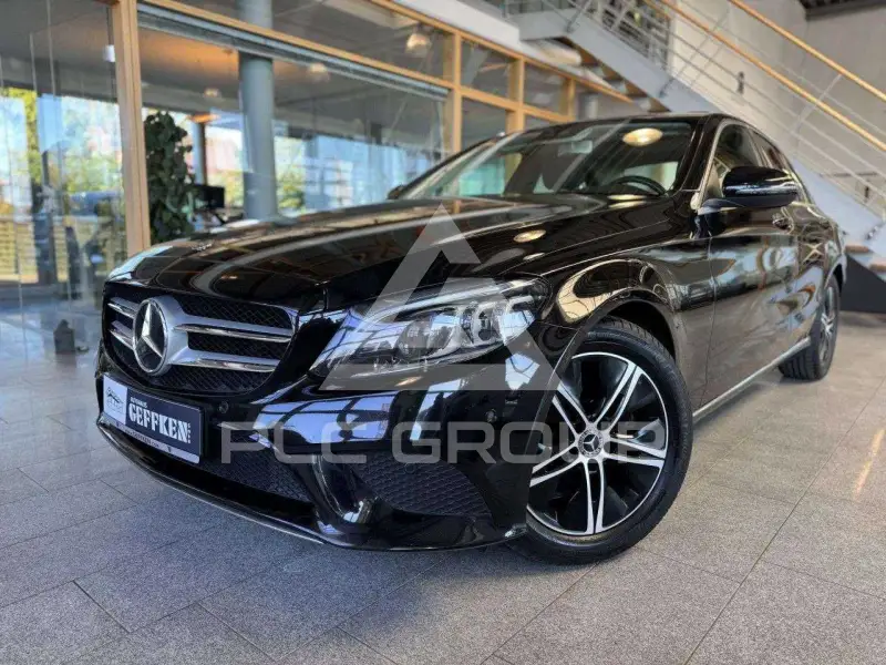 2020 Mercedes Benz C 200
