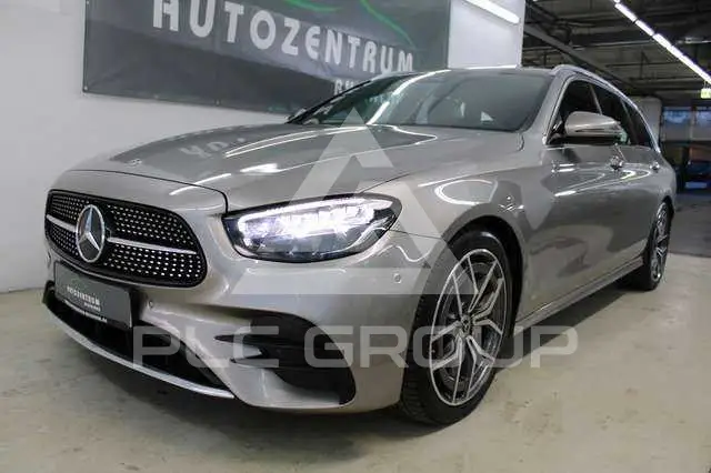 2020 Mercedes Benz E 220