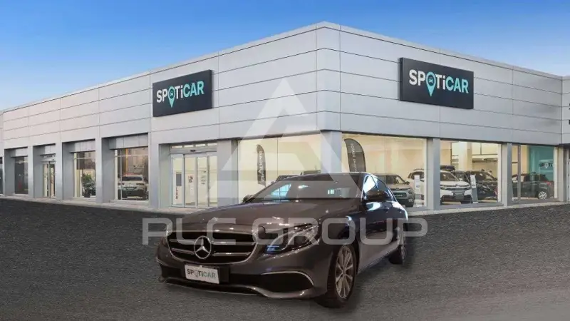 2020 Mercedes Benz E 220