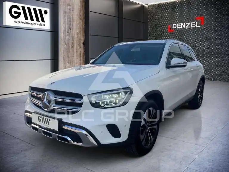 2020 Mercedes Benz GLC 200