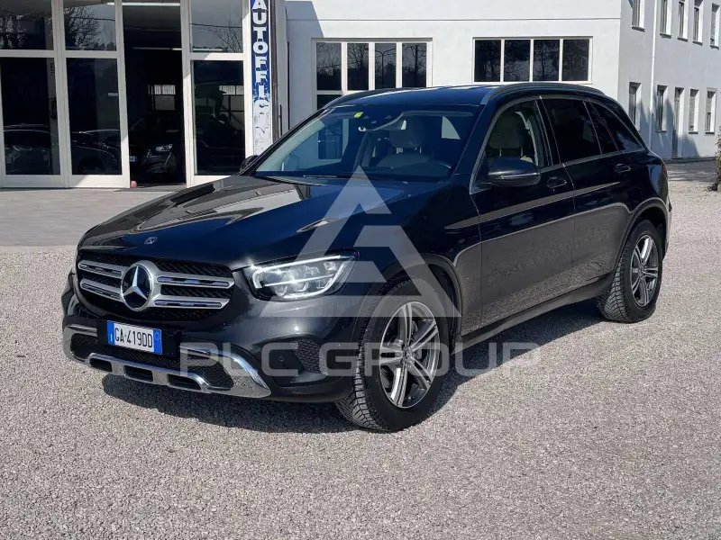 2020 Mercedes Benz GLC 200