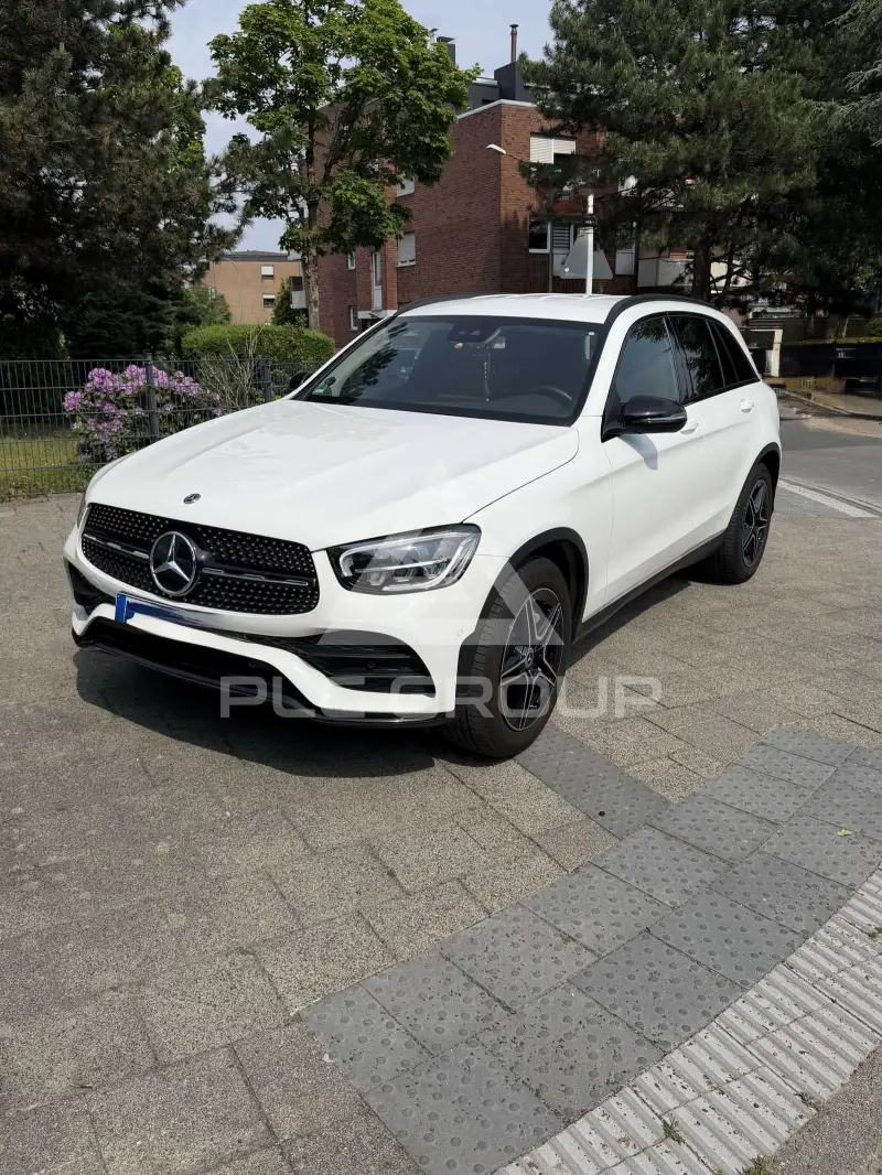2020 Mercedes Benz GLC 200