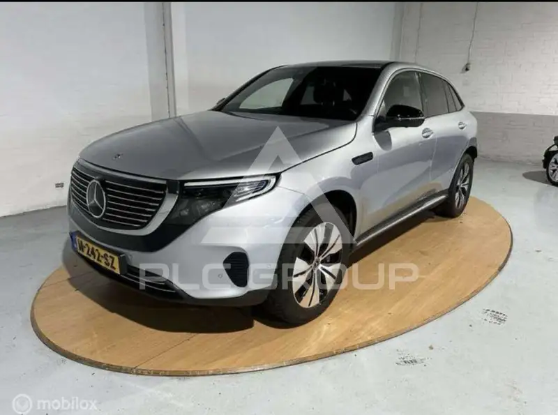 2020 Mercedes Benz EQC