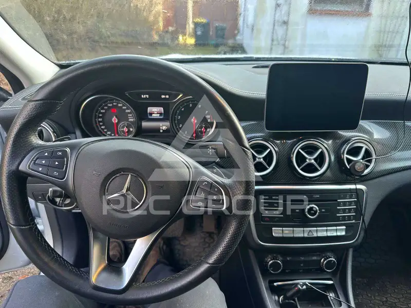 2020 Mercedes Benz CLA 180