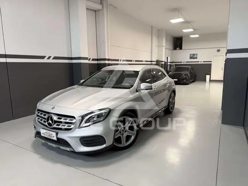 2020 Mercedes Benz GLA 220