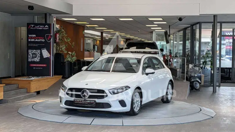 2020 Mercedes Benz A 160