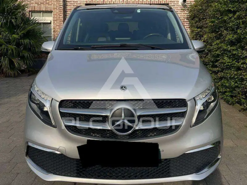 2020 Mercedes Benz V 220