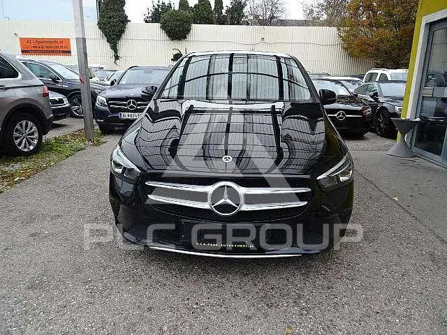 2020 Mercedes Benz B 180