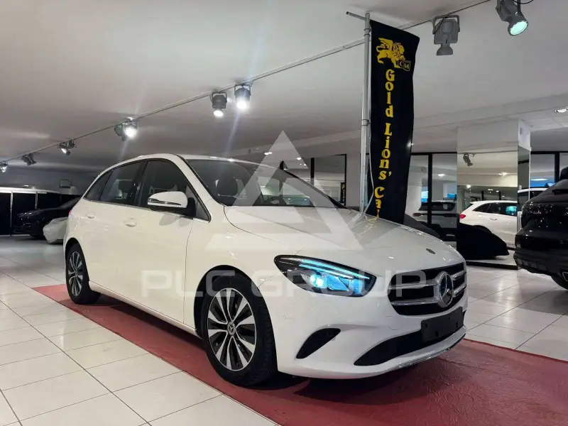 2020 Mercedes Benz B 180