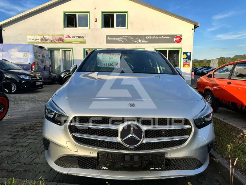 2020 Mercedes Benz B 180