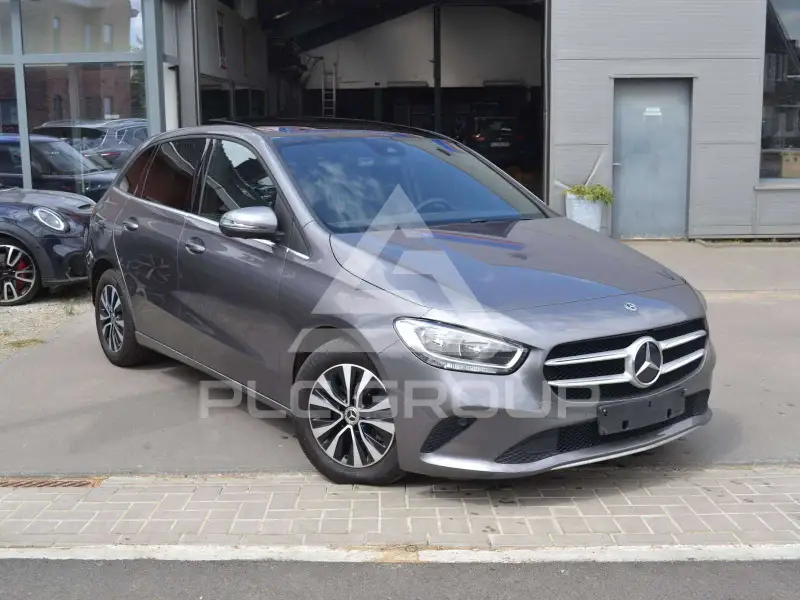 2020 Mercedes Benz B 180