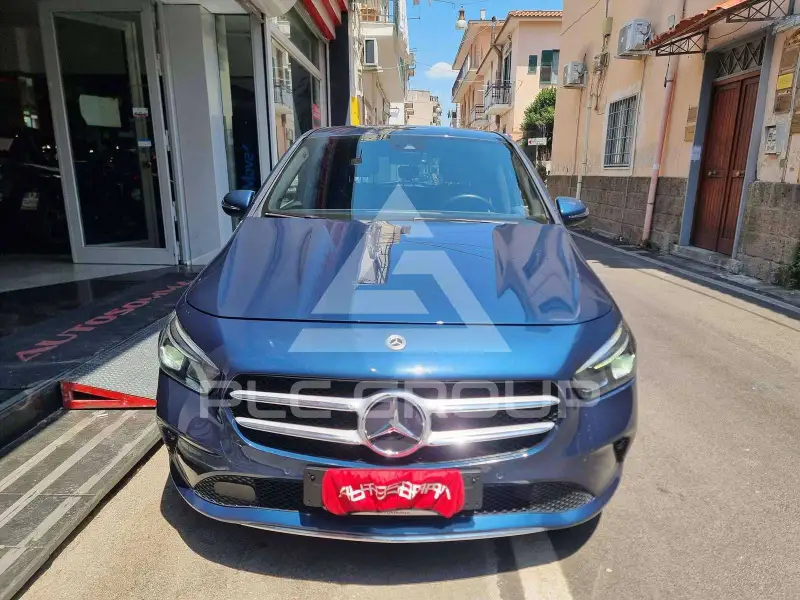 2020 Mercedes Benz B 180
