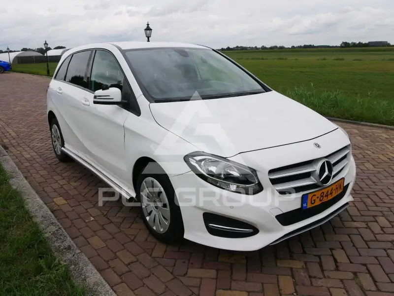 2020 Mercedes Benz B 220