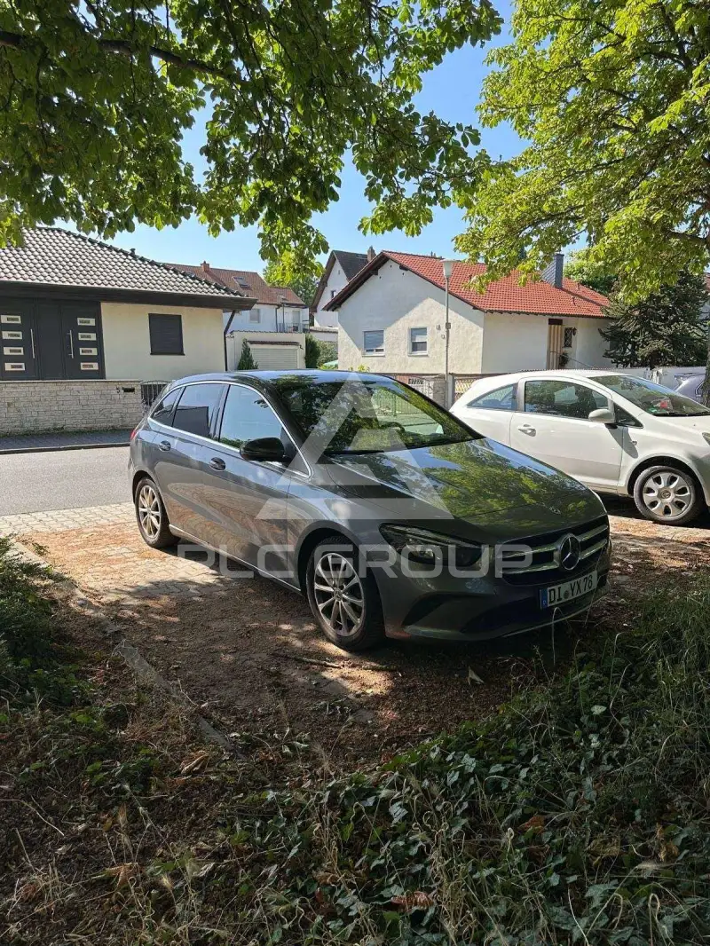 2020 Mercedes Benz B 220